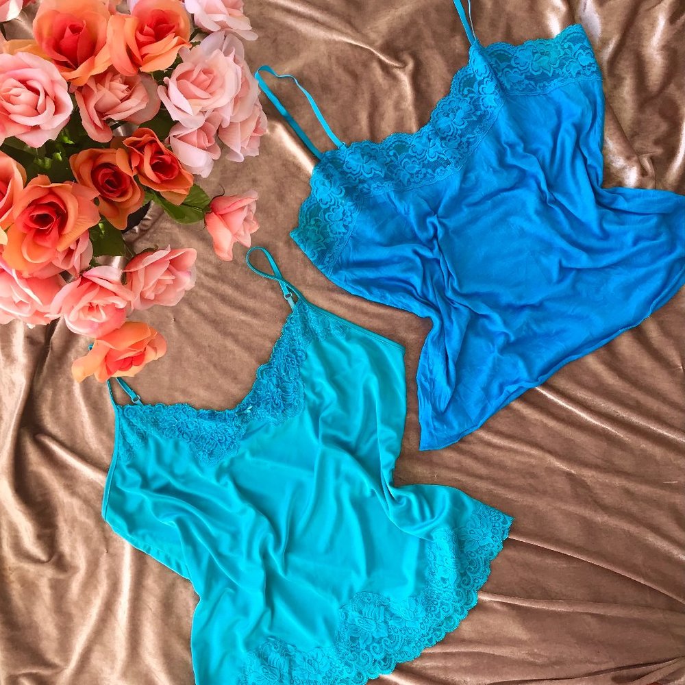 2 FOR $22 Aqua & Teal Textured Tank Top Duo